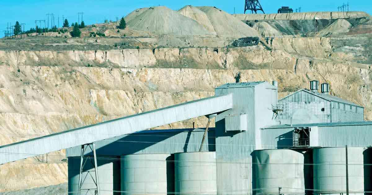 Verifikasi Smelter: Definisi dan Perkembangan Smelter Nikel di Indonesia